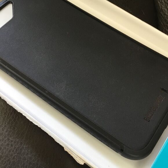 BodyGuardz Shock Unequal Technology iPhone 7+ (H) - Picture 2 of 6